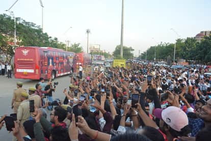 Ekana Diary: Rishabh Pant's magic shines through, stadium empties as match turns one-sided; Metro services run