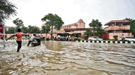 Sarojini Nagar's urban area will be free from waterlogging due to the project worth Rs 176 crore.