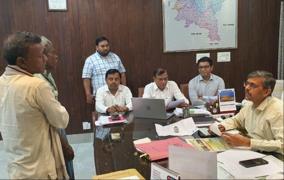 13 complaints were received during public darshan.