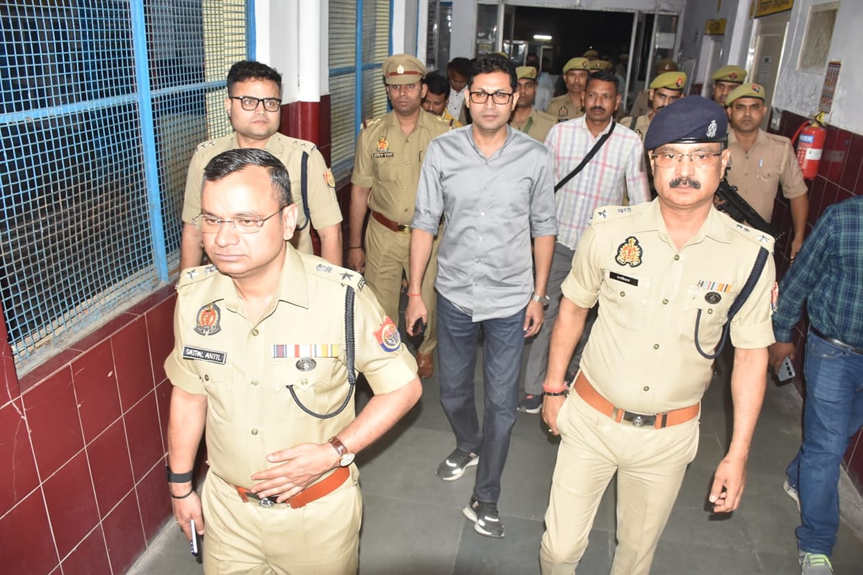 The infamous Ashu alias Monty was a terror in Meerut as well, he had taken refuge in the world of crime under Udham.