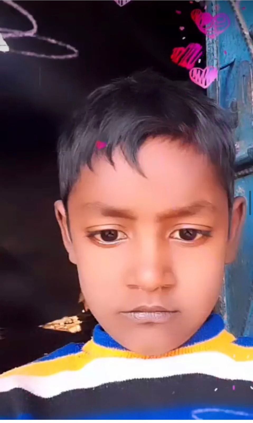 A boy fell from the roof while filling a tub with water and died.