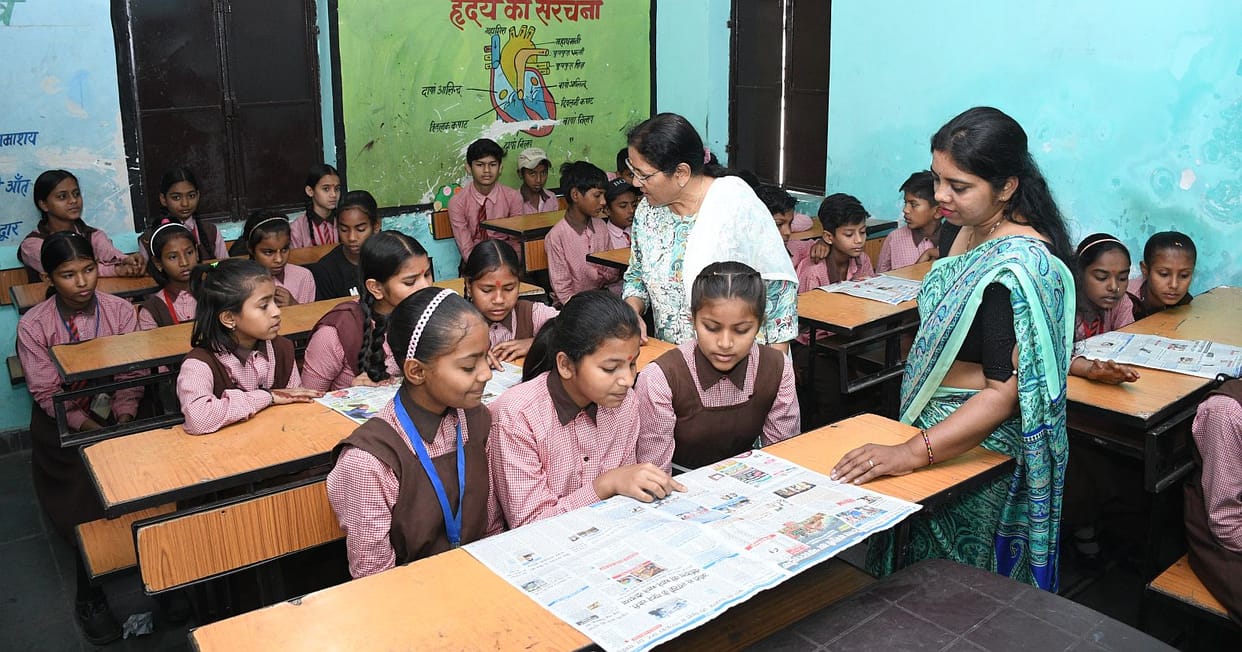 Children read newspapers and shared their views on national and international news