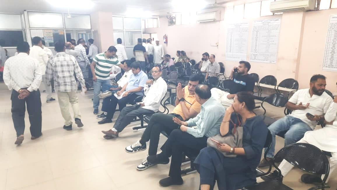 60 registrations on the first day at the new collector rate