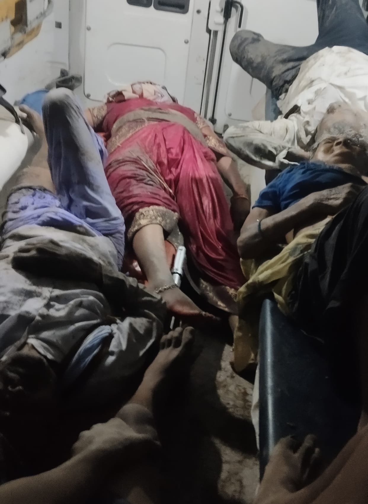 Tractor-trolley packed with devotees overturns into canal; 11 critically injured, two referred to medical college.