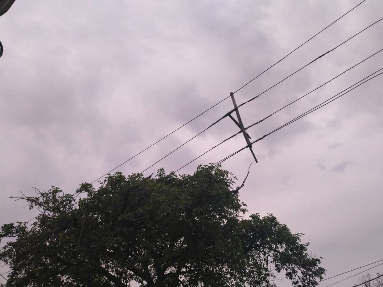 Sunshine during the day, dust storm in the evening