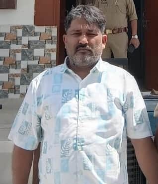 फर्जी दस्तावेजों से पासपोर्ट बनवाने वाला गिरफ्तार आरोपी सैय्यद मो. आबिद। श्रोत-पुलिस