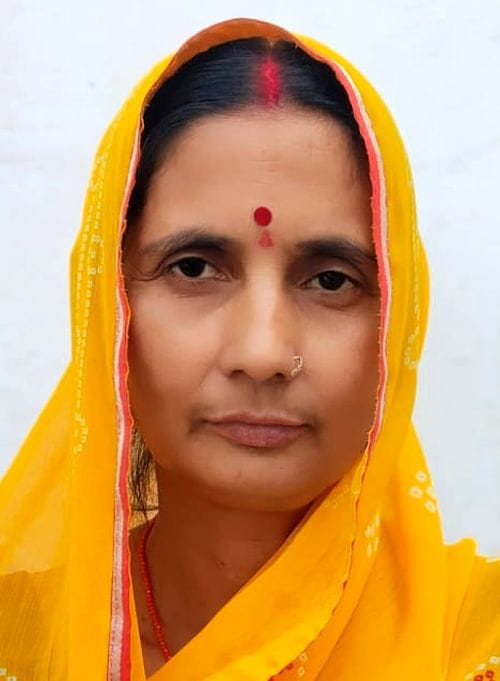 Mother dies while going to Orchha to offer her daughter's wedding card