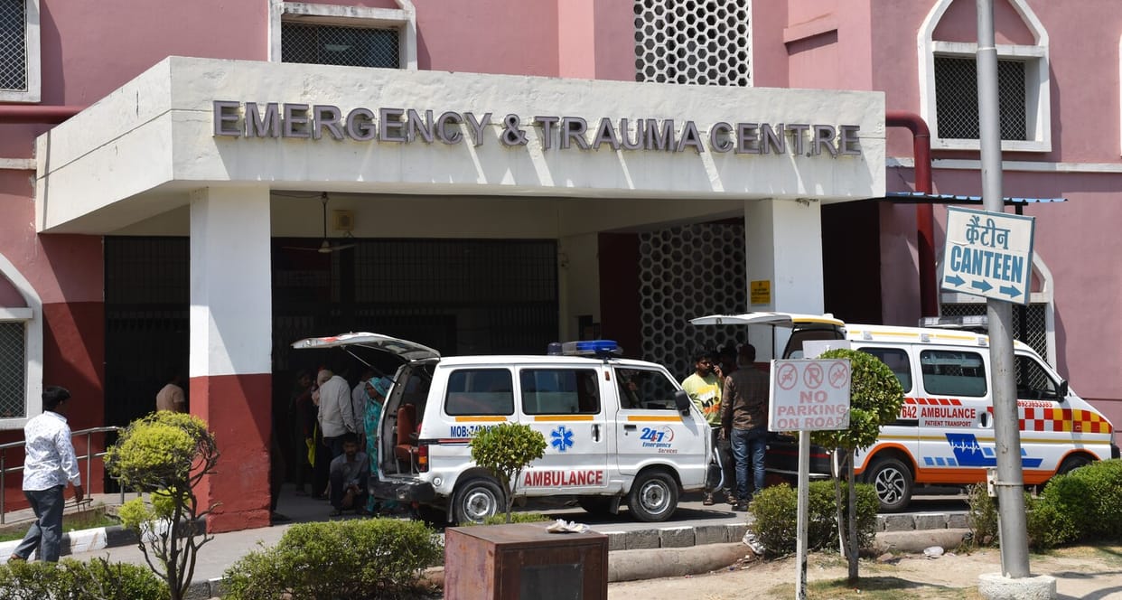 Now admission to JN Medical College's emergency will be through pass