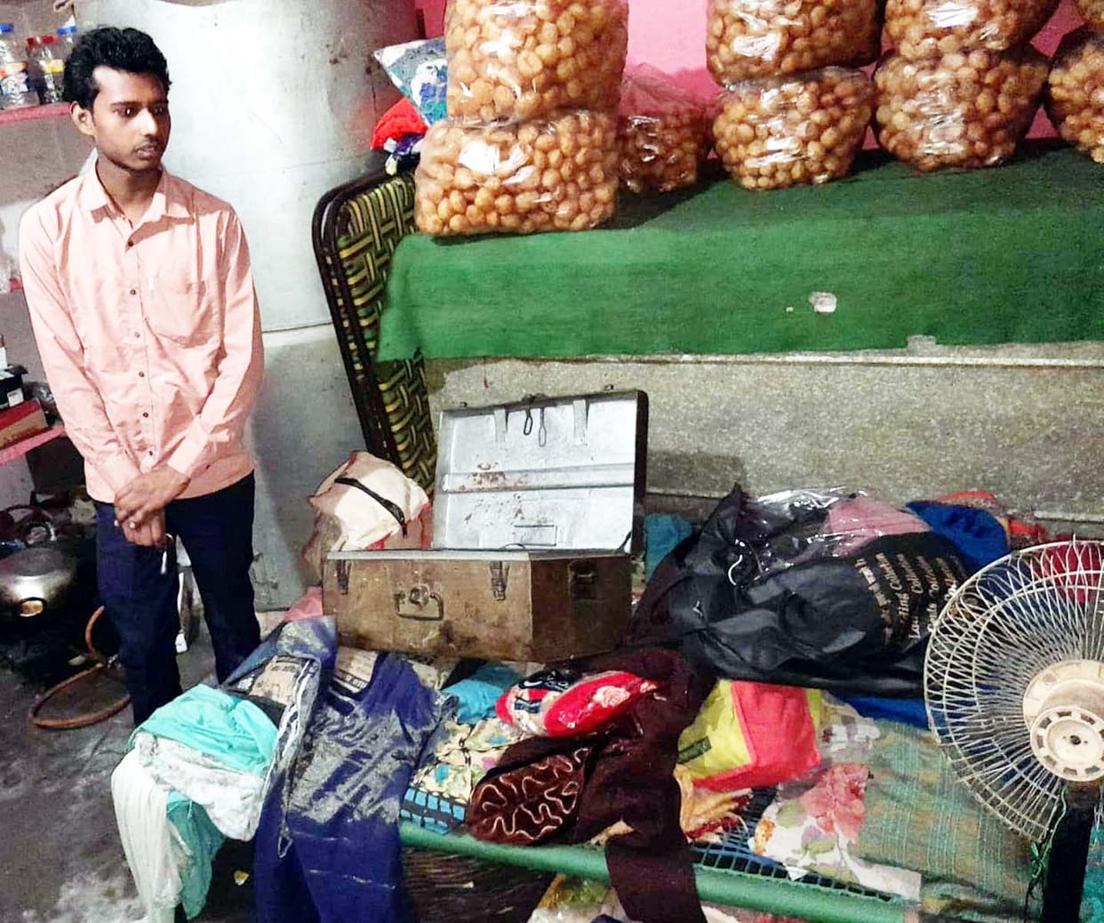 Theft in Khutar