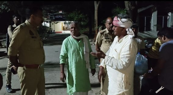 Clashes Erupt Between Two Communities; Sub-Inspector and Constable Beaten