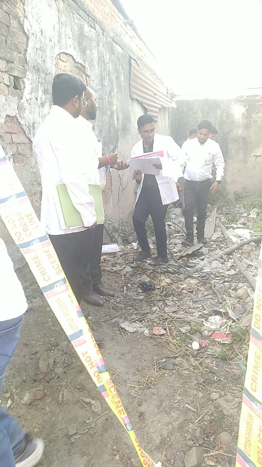 A ten-member FSL team collected evidence in the murder case.