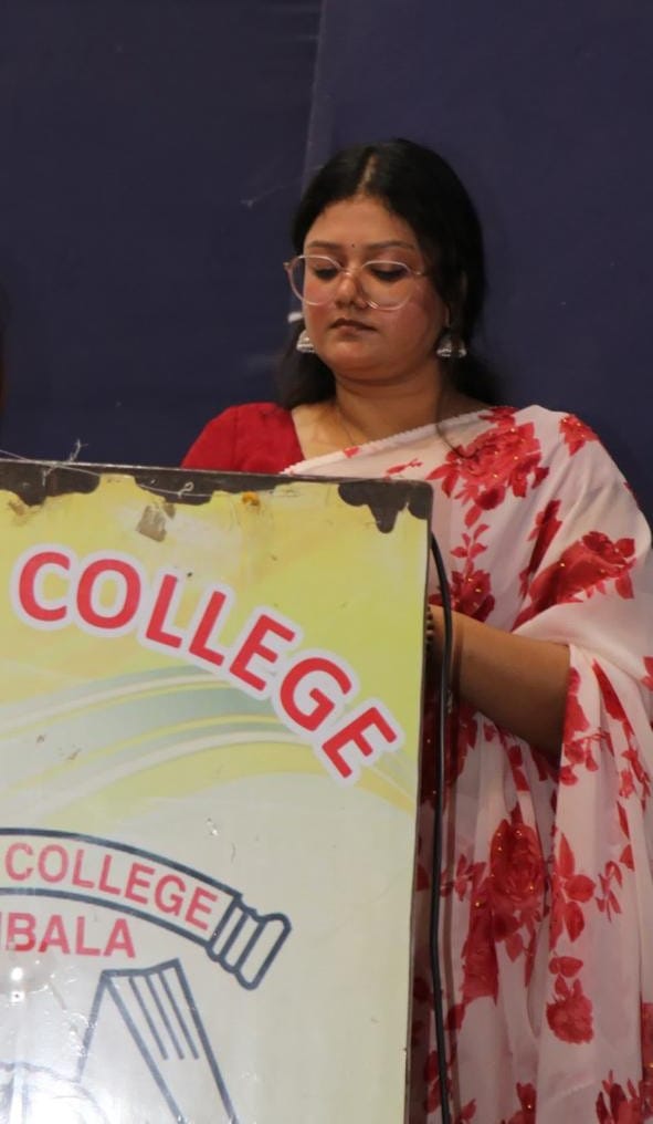 Prof. Yashvi Sharma receives Young Researcher Award