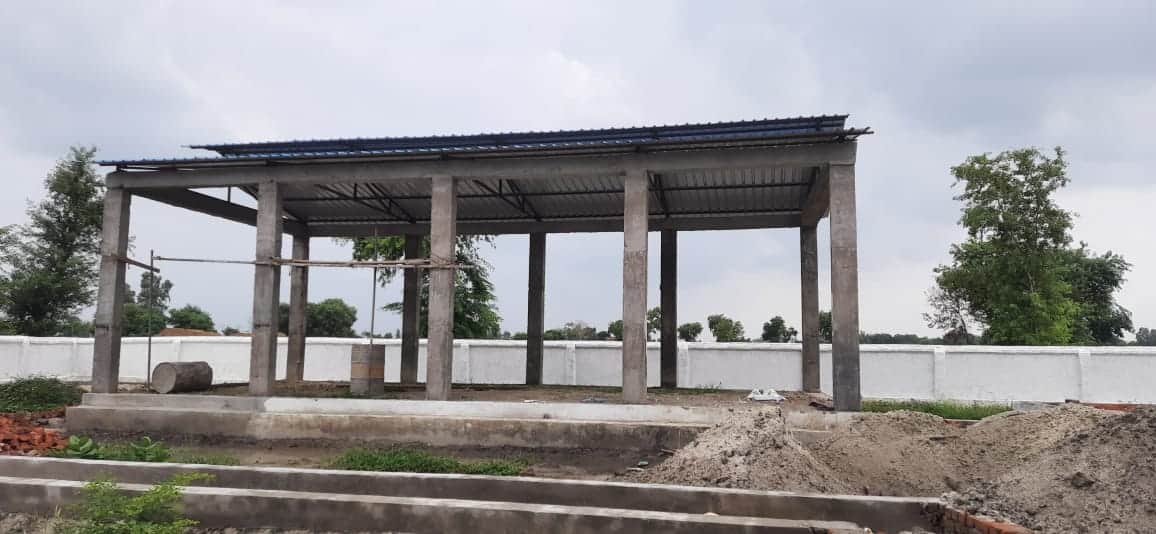 गांव उभई असद नगर में बना अंत्योठी स्थल। संवाद