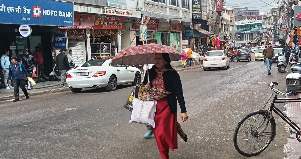 Weather changes in Solan, cold increases due to rainWeather changes in Solan, cold increases due to rain