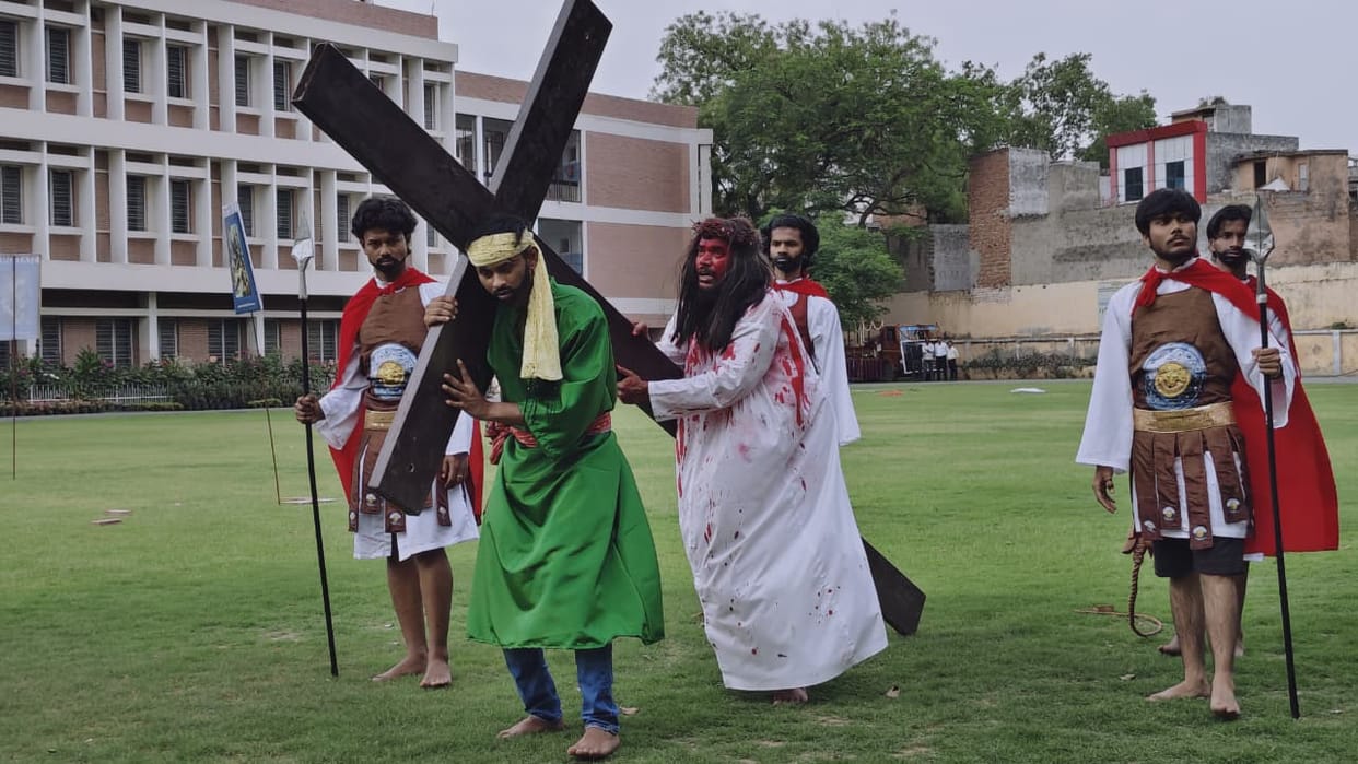 Remember the sacrifice of Jesus Christ