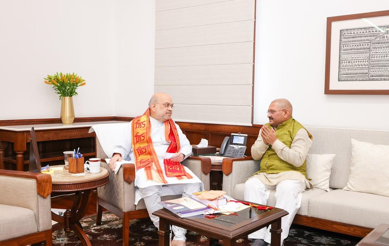 MP Santosh Pandey Meets Amit Shah in Delhi Congratulates Him on a Naxal-Free India in Kabirdham