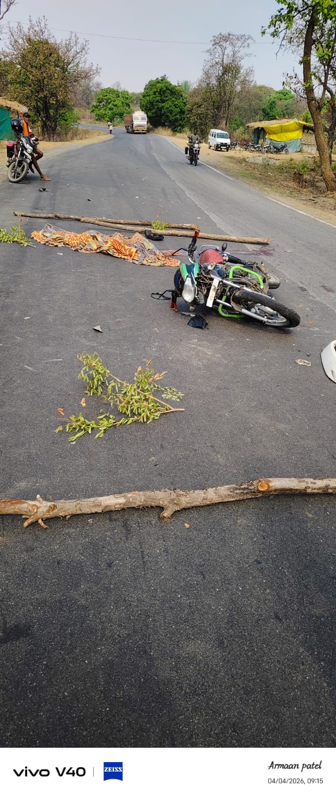 Violent Collision Between Pickup and Bike Gopiram Paikra Returning Home Dies FIR Filed Against Pickup Driver i