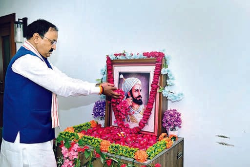 Deputy CM Pays Tribute on Shivaji Maharaj's Death Anniversary