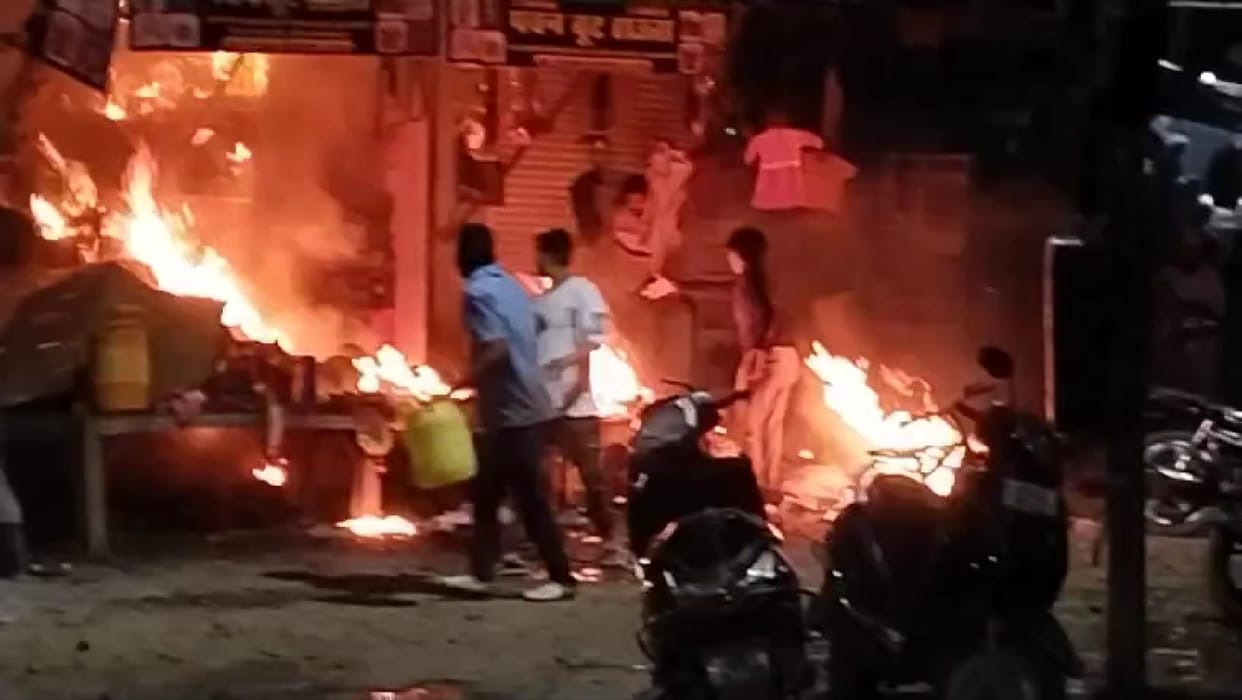 Fire breaks out at a firecracker shop in the city's old market
