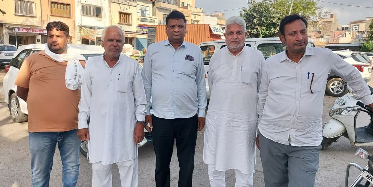 Commission Agents Protest New Rules; Tell Farmers Not to Bring Wheat to the Market