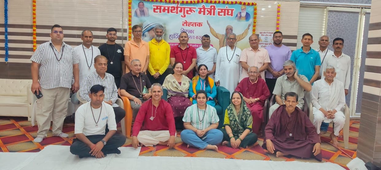 Samarth Guru Maitri Sangh organized a meditation camp