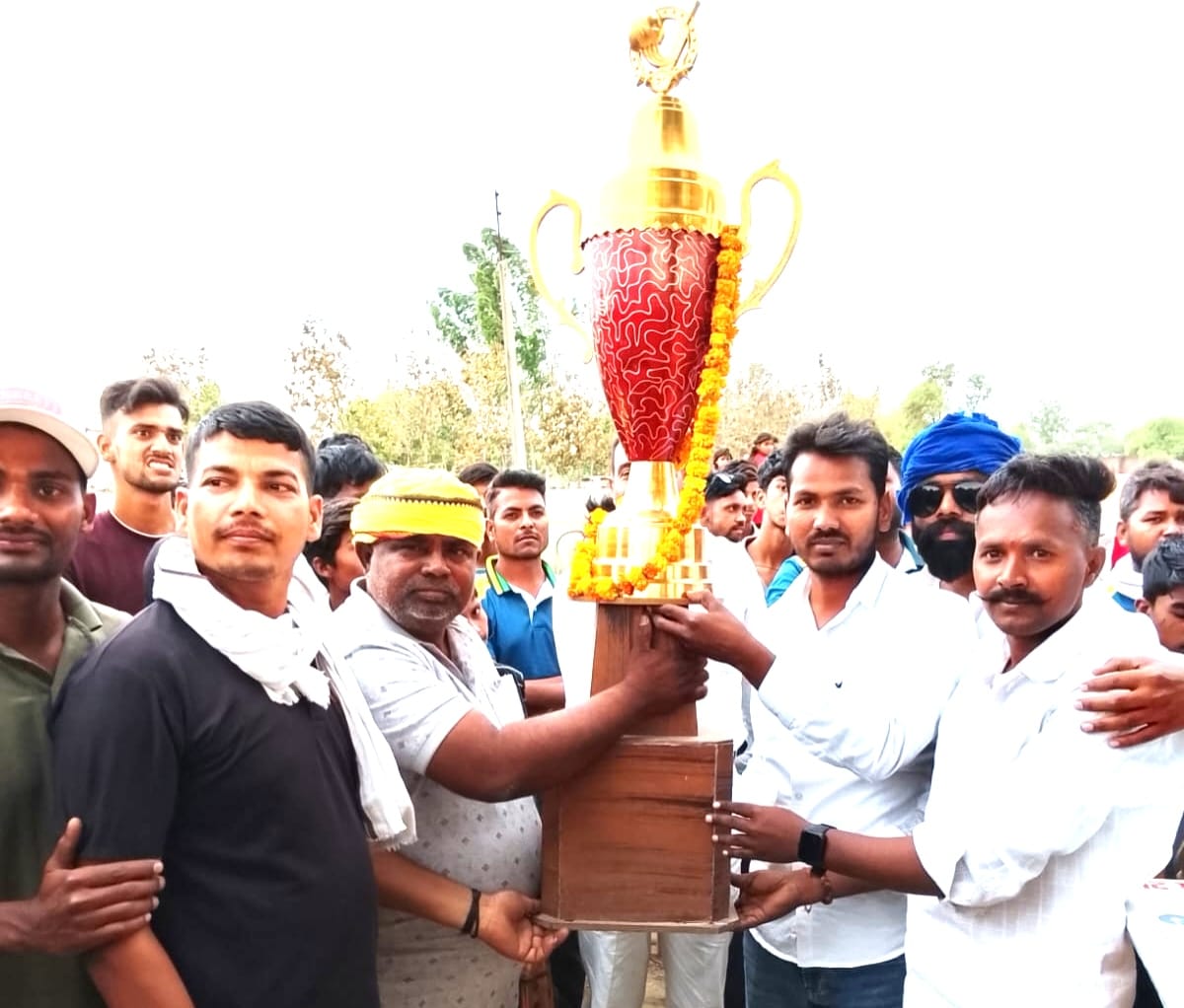 Pandeypur Radhe's team captured the title