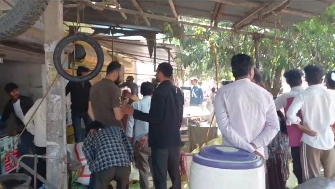 Four shopkeepers were attacked, beaten and their goods were thrown out.