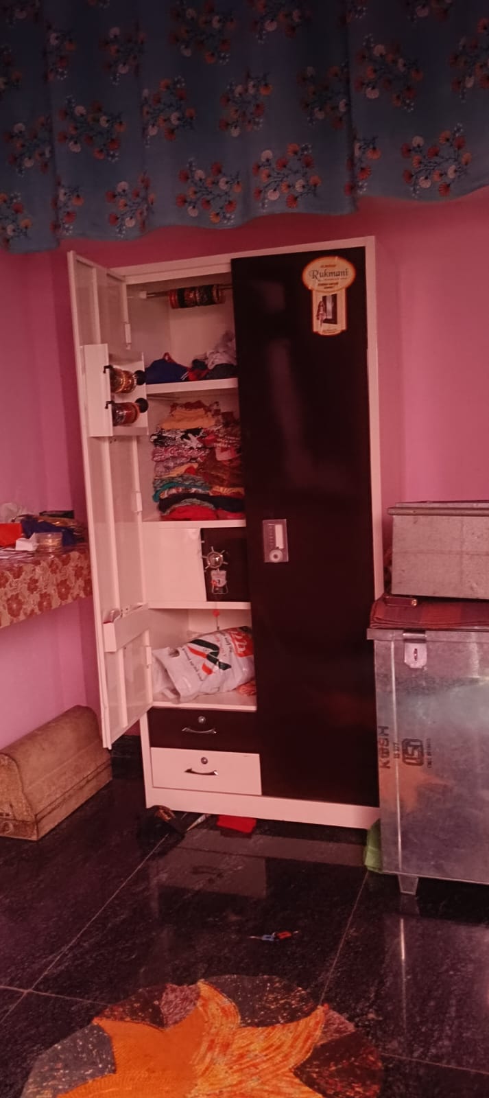 Cash and jewellery stolen from a locked house