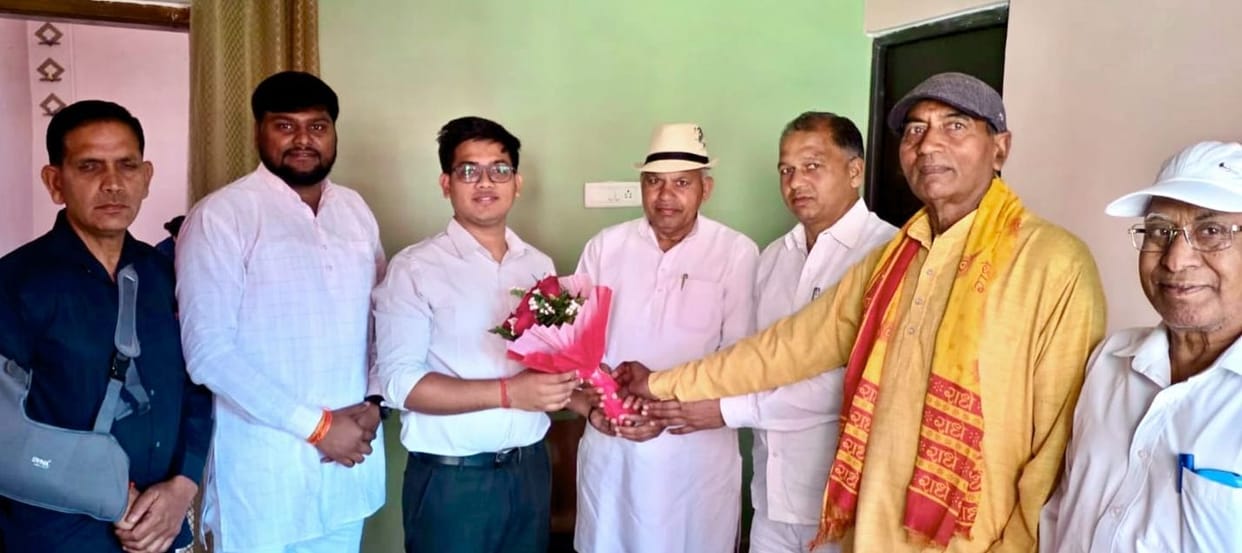 Abhishek Rajput secured 126th rank in UPPSC and became Assistant GST Commissioner.