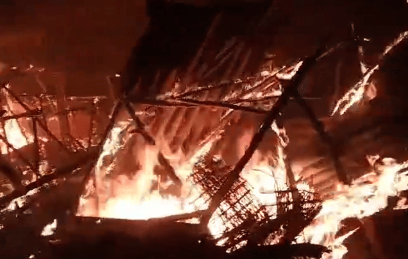 घर का सामान जलकर हुआ खाक