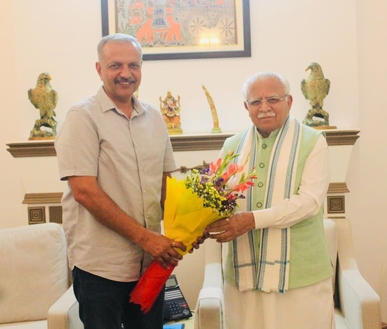 MLA Sunil met Union Minister Manohar for the proposed housing project on CCI land.