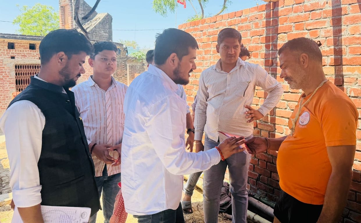 Gathered public support against the arbitrariness of private schools