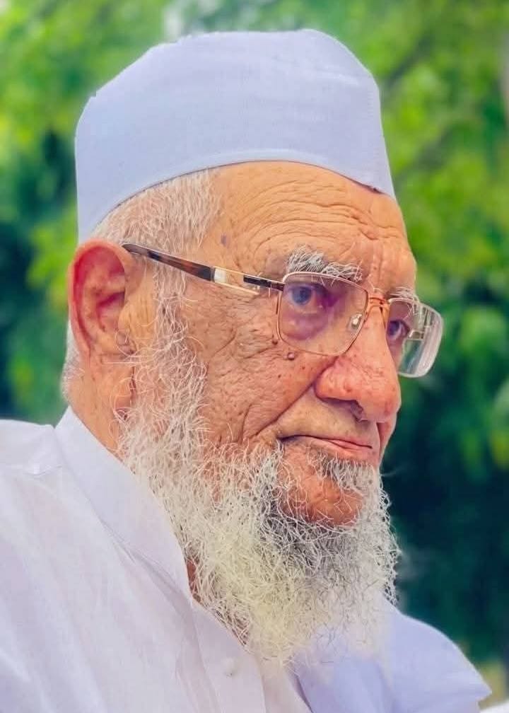 Maulana Mugaisi, who was involved in the freedom movement, was laid to rest.