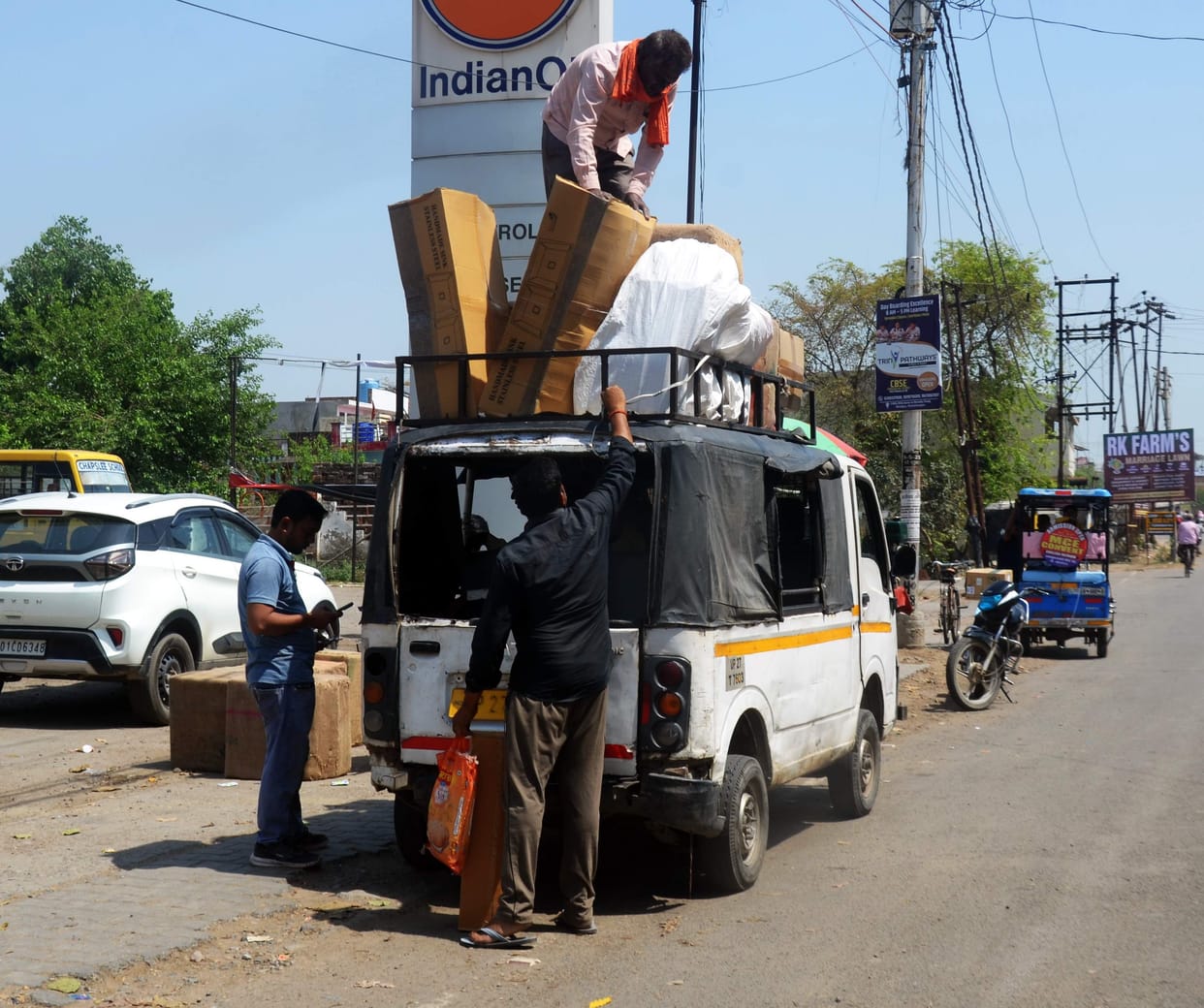 Unregistered vehicles are plying with passengers exceeding their capacity.