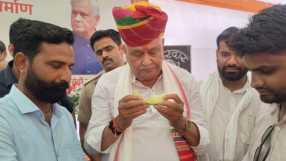 मंत्री किरोड़ी लाल मीणा