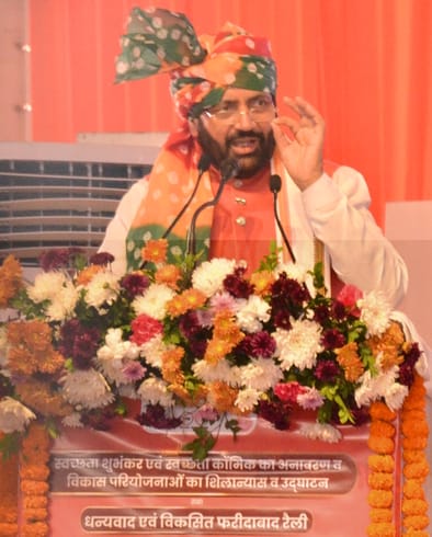 Chief Minister gifts projects worth several thousand crores