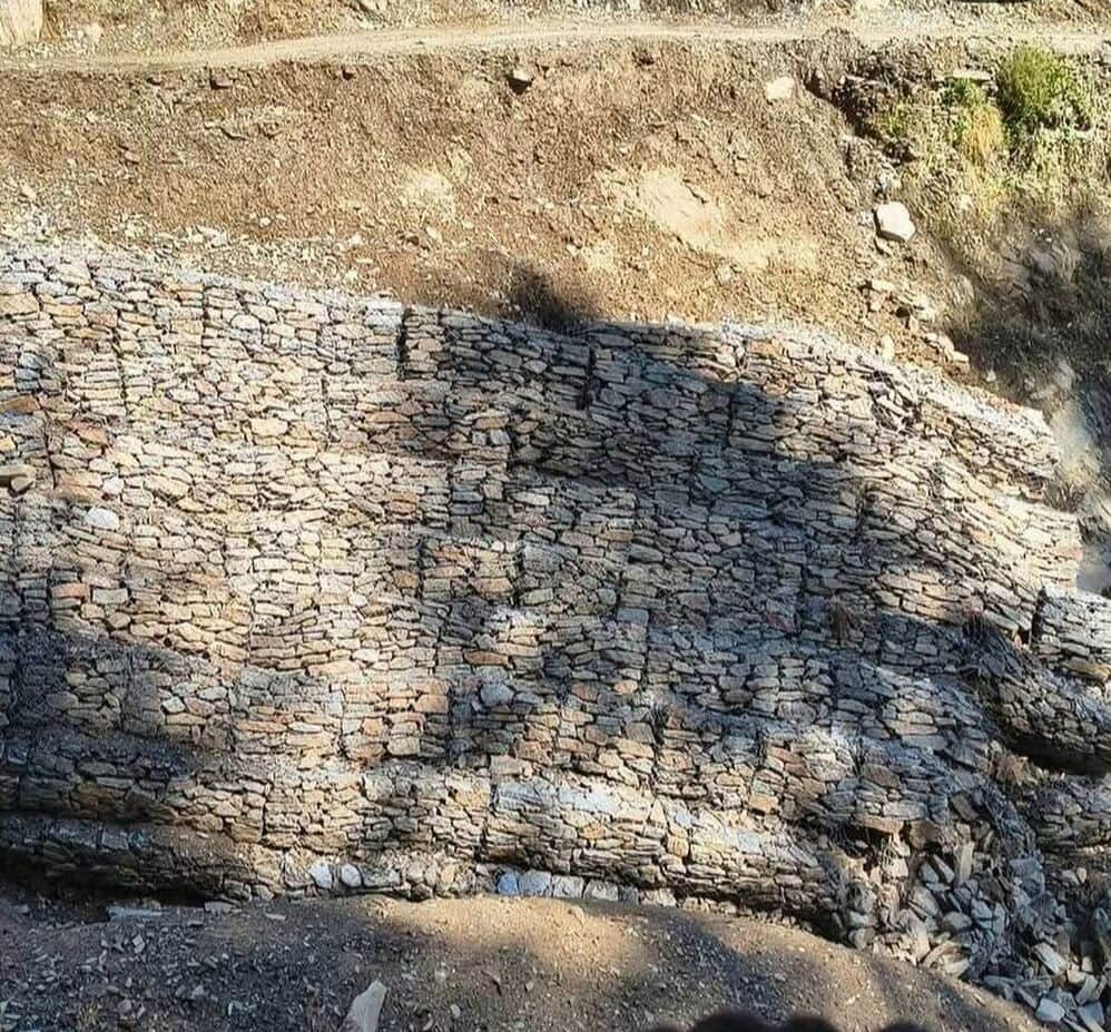 सराज में ढही क्रेट वाल