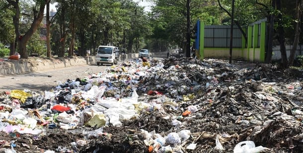 Garbage is not being collected from homes, problem persists