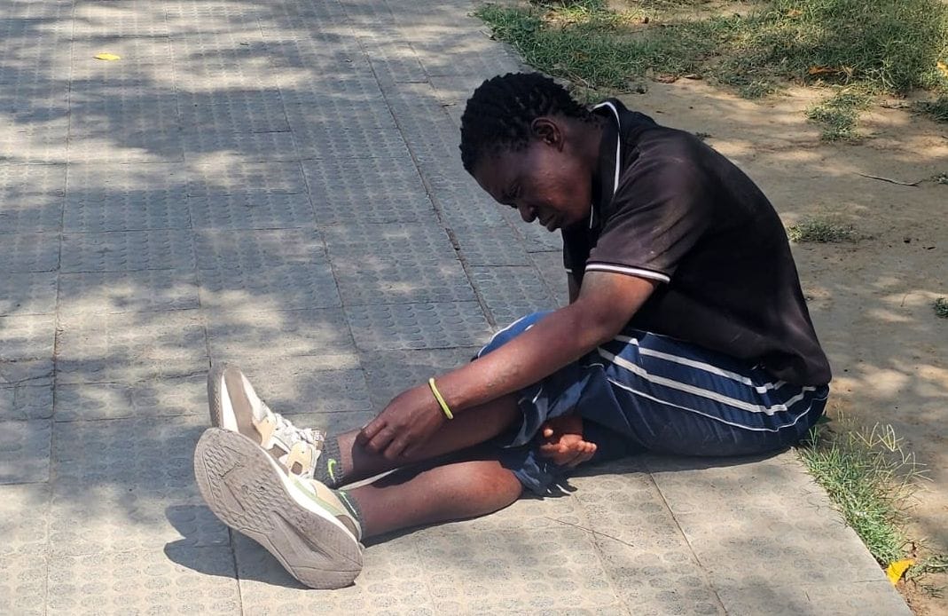 Nigerian woman found outside court, taken to hospital
