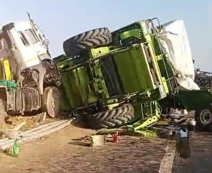 A dumper collided with two parked combine machines, killing a businessman.
