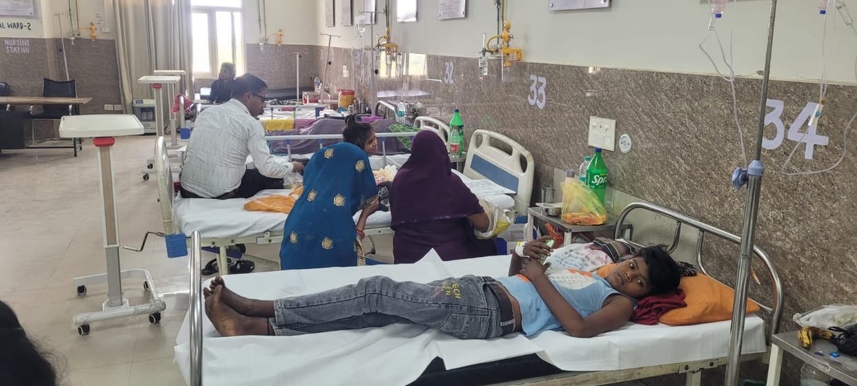 Pediatric Ward at Medical College Full; Sick Children Await Treatment