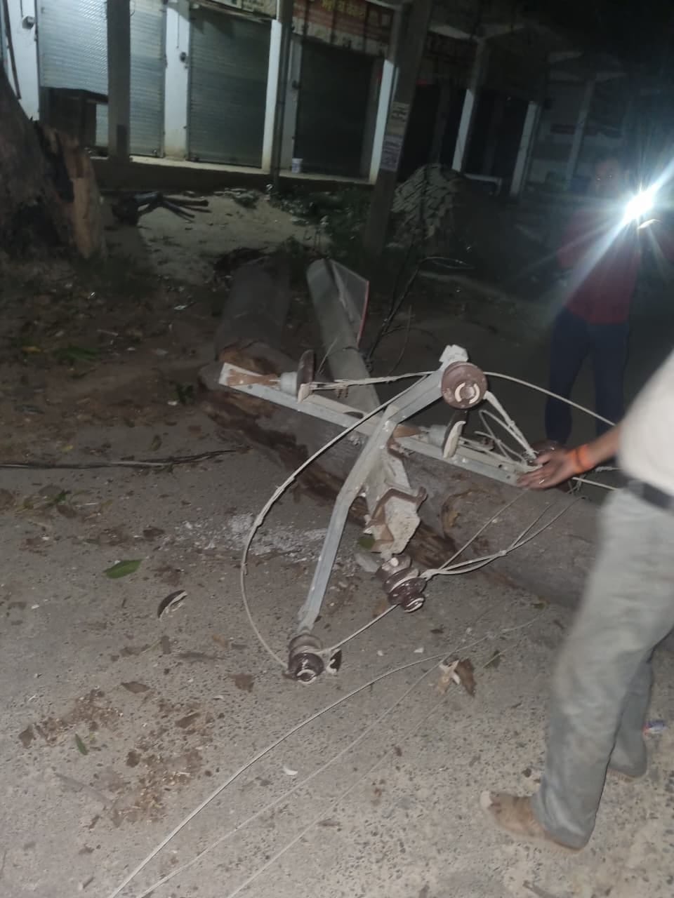 Electric Poles and Wires Toppled by Storm; Power Supply Remains Disrupted in Villages All Night