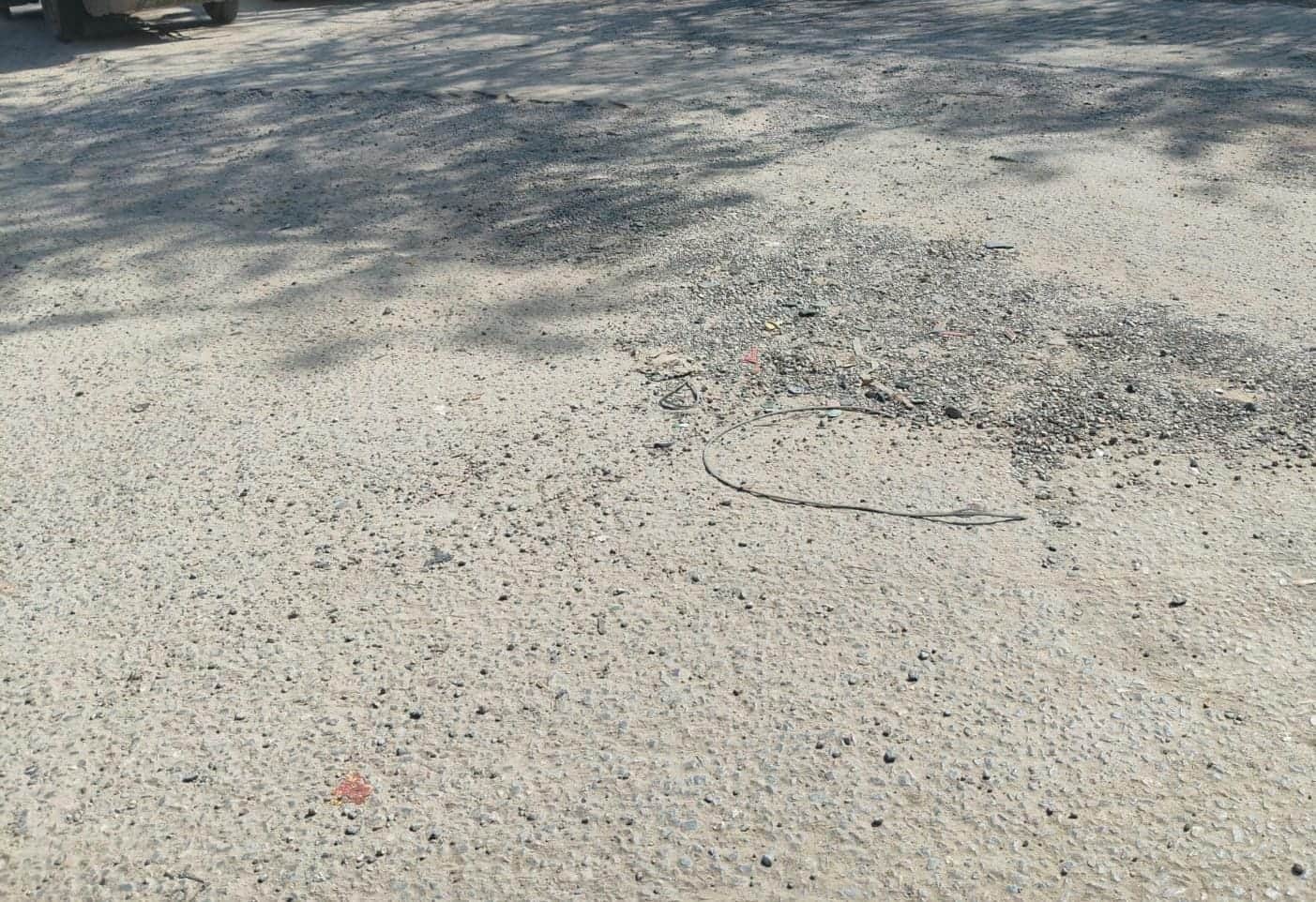 रेवाड़ी। रेवाड़ी-कोटकासिम मार्ग की बदहाल दशा। संवाद