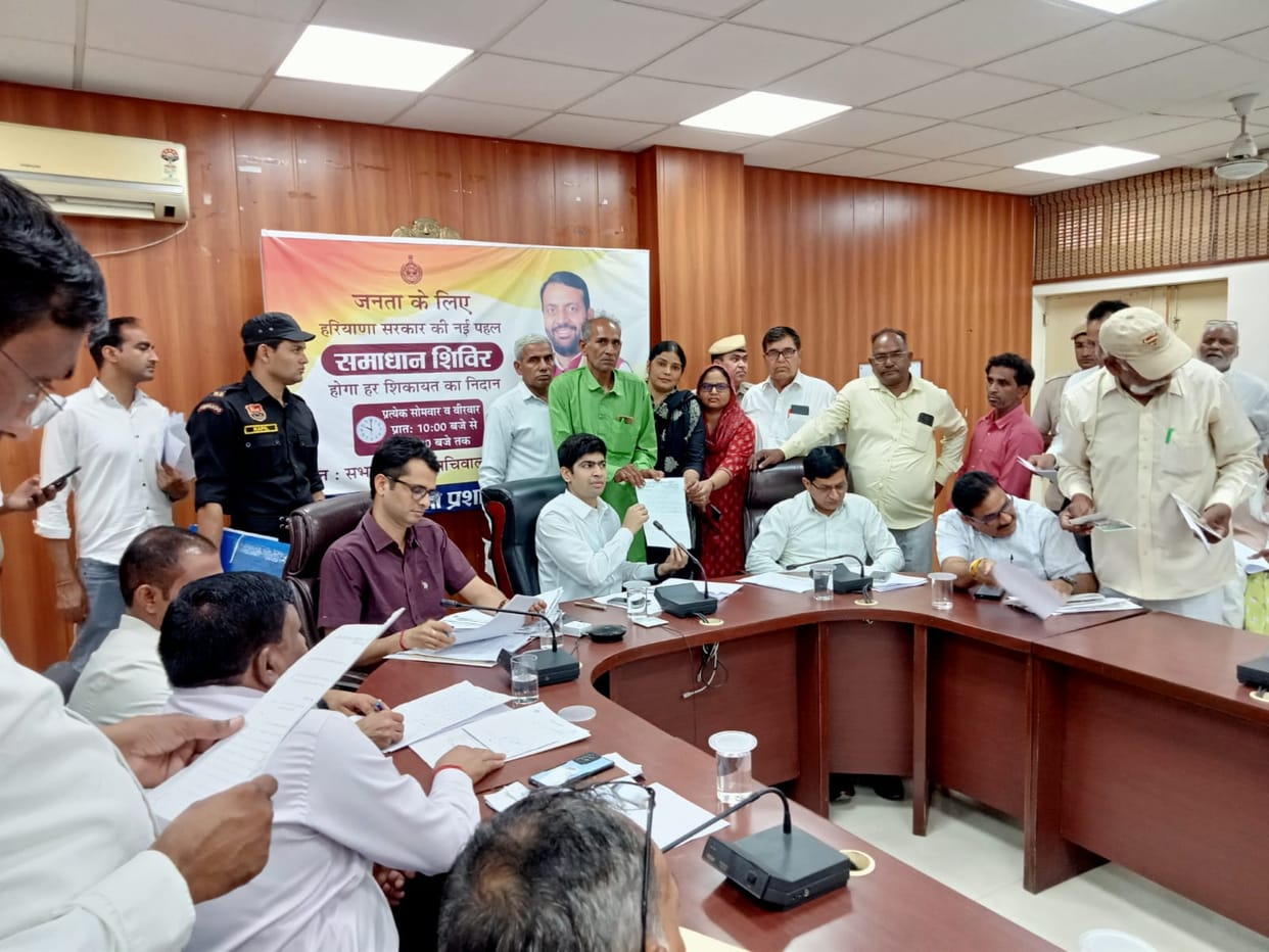 Farmers distressed as wheat procurement fails to begin; vow to stage a sit-in protest outside the warehouse.