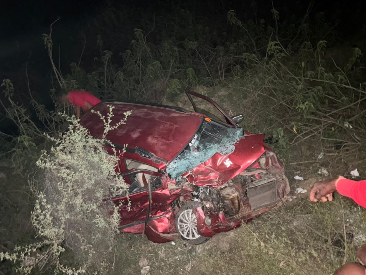 Horrific Bolero-Car Collision in Janjgir-Champa and Father-Son Die on Spot