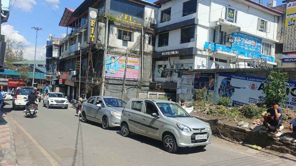 As the pressure of vehicles increased, the traffic was diverted from Anu to Pakka Bharo.