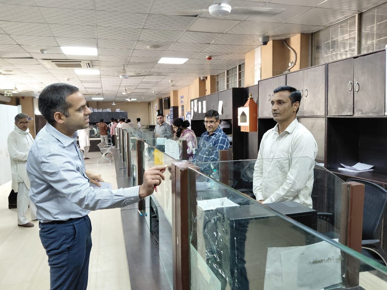 Surprise Inspection of e-Disha Centre in Uchana; Directives Issued to Improve Arrangements