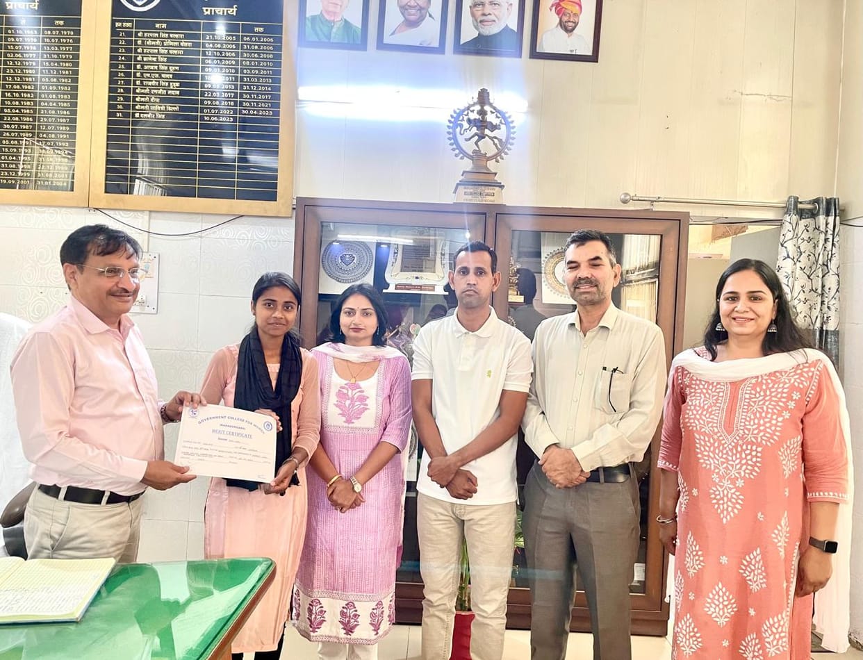 Neelam was felicitated for securing first place in the speech.