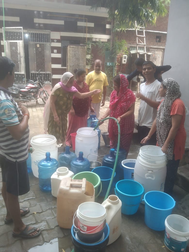 50,000 people in Trans-Yamuna to face water crisis for two days.