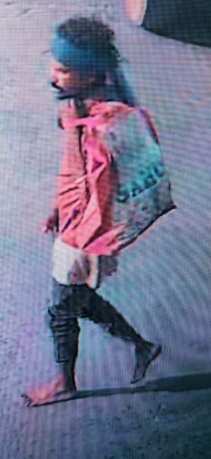 Reward of 5000 rs for information on fugitive murder suspect and police release physical description